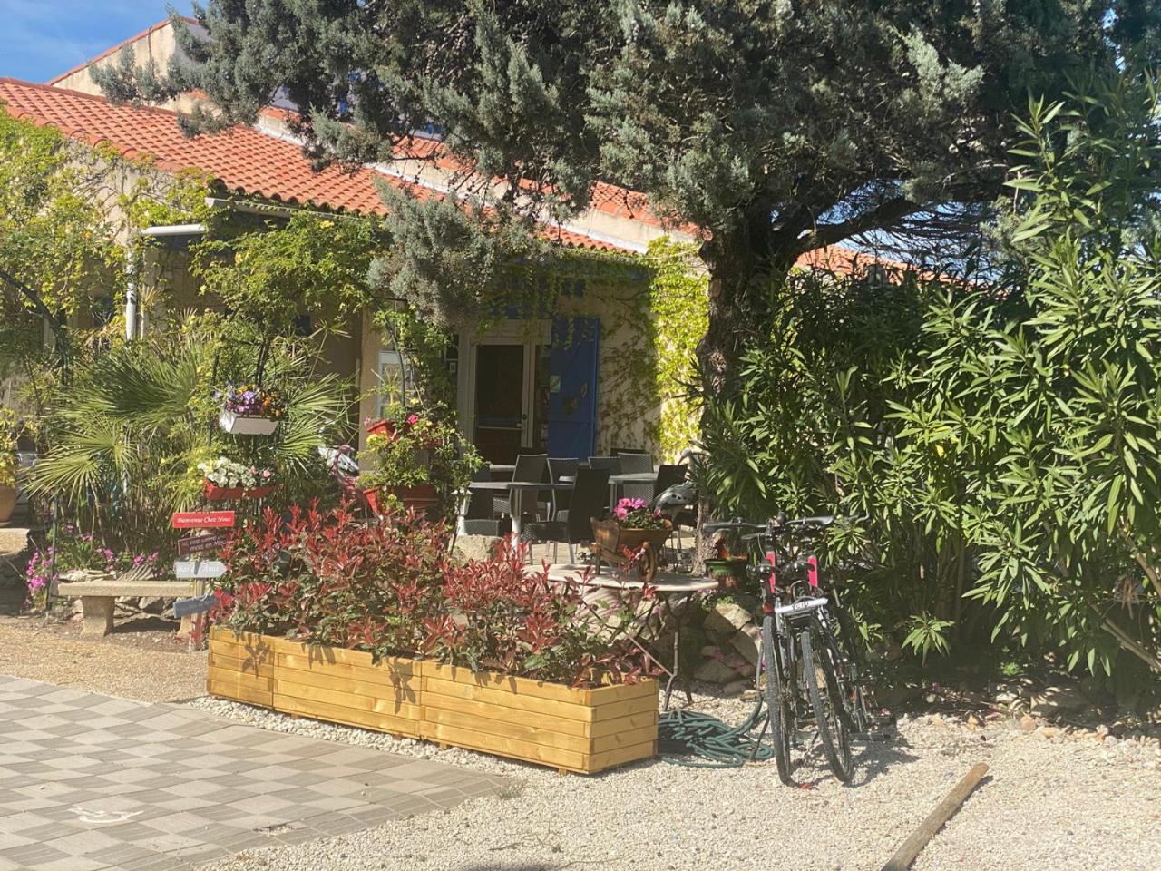 Hotel Des 4 Vents "Esprit Camargue" Aigues-Mortes Zewnętrze zdjęcie