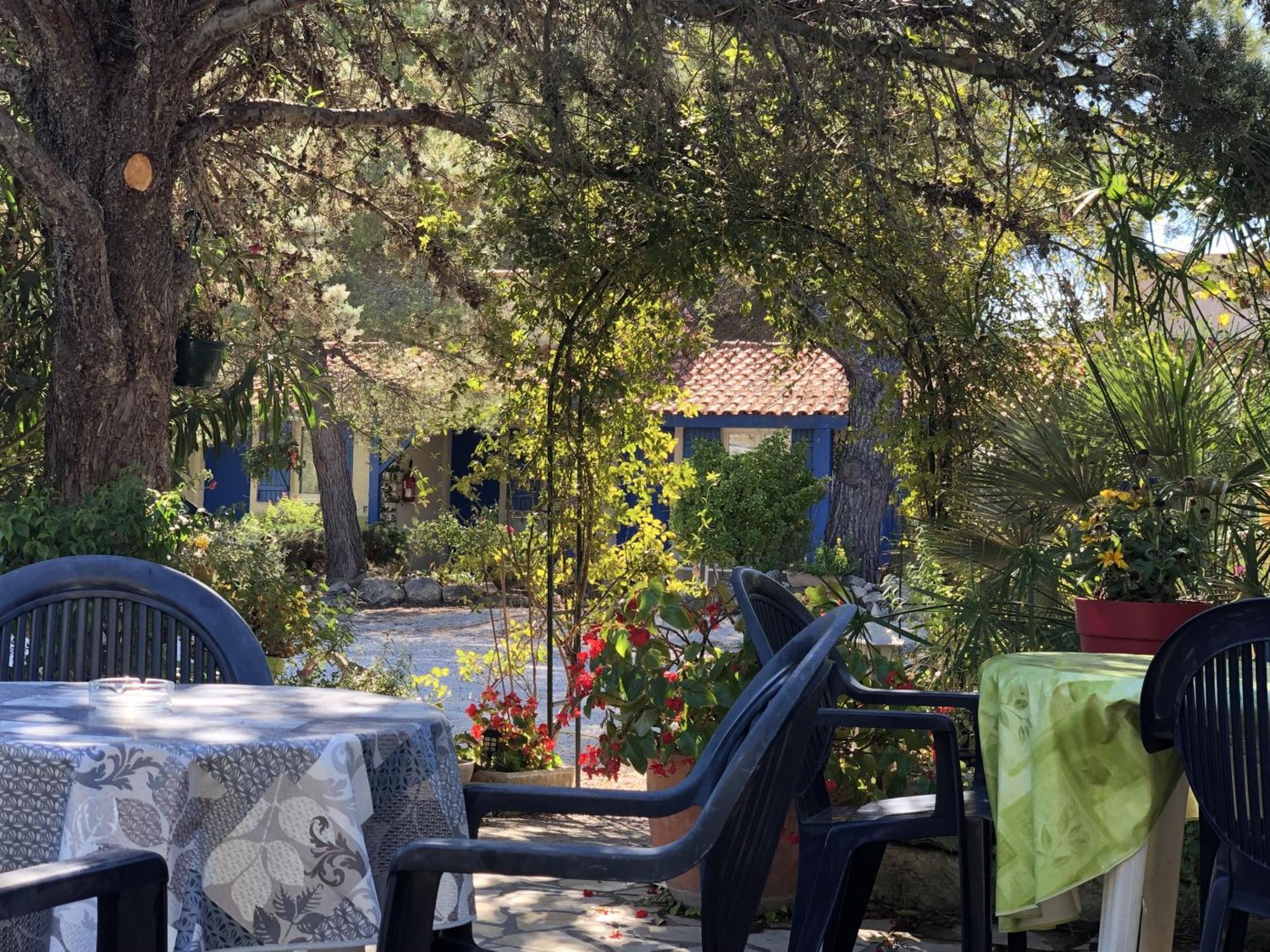 Hotel Des 4 Vents "Esprit Camargue" Aigues-Mortes Zewnętrze zdjęcie
